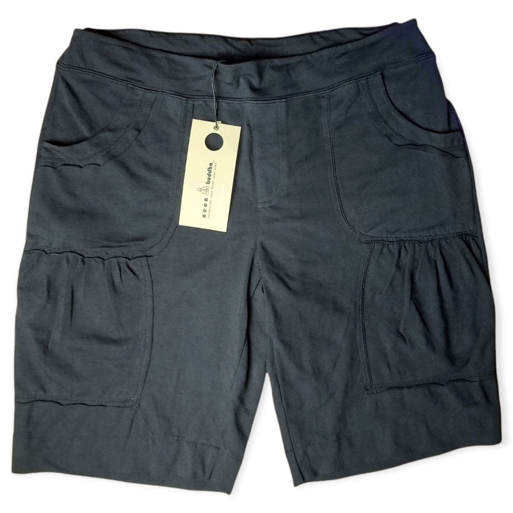 Neon Buddha NWT Sadie Bermuda Black Shorts XLarge